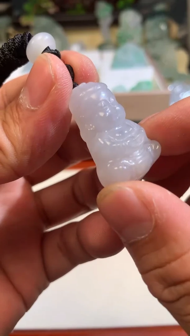 翡翠未镶嵌颈饰4/20/364