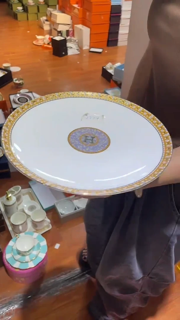 杯鸿辉家品牌瓷器，京东包邮！