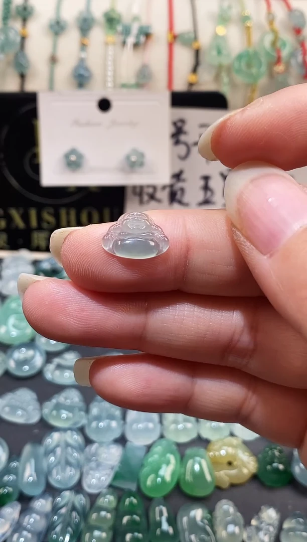 翡翠散珠佛公裸石