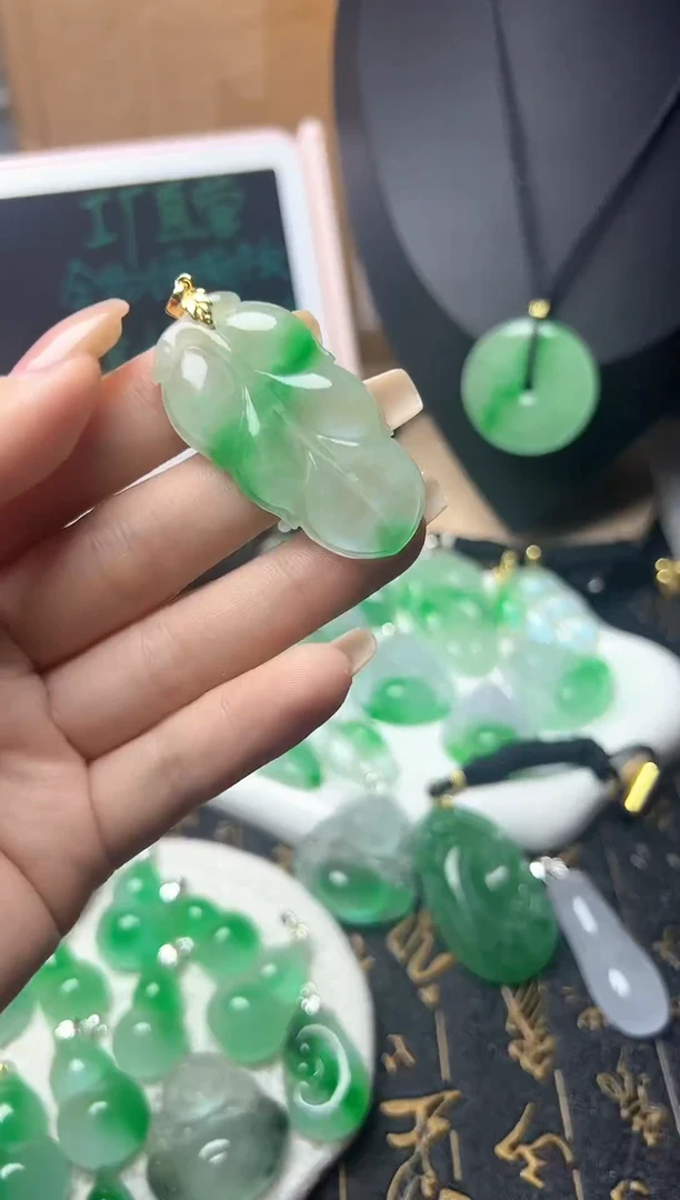 颈饰未镶嵌翡翠所见即所得，一图一物