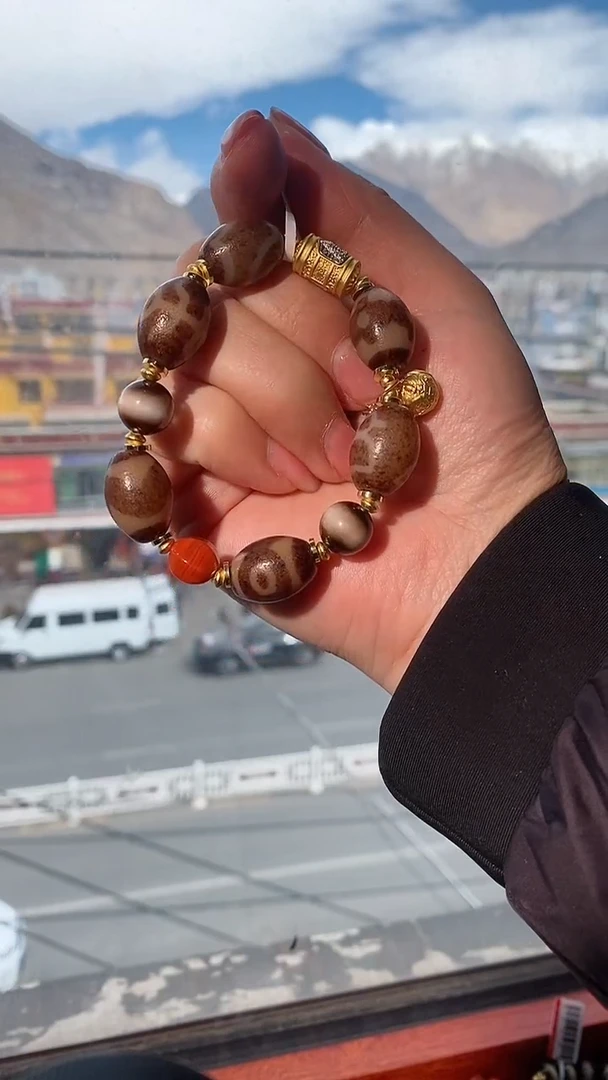 【闪购商品】玛瑙/玉髓手串未镶嵌多样性发一