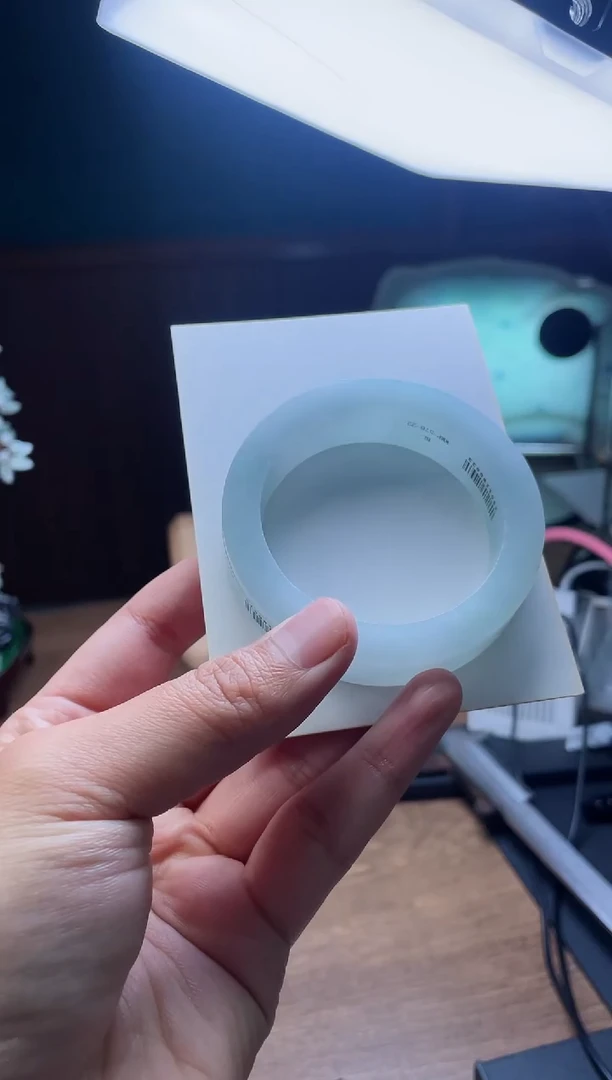 【闪购商品】定制翡翠手镯未镶嵌定制