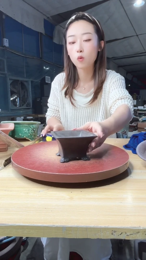 紫砂花盆浅草紫砂花盆微瑕