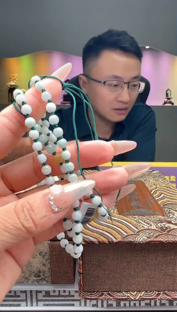 未镶嵌定制翡翠Q12943翡翠多样性发一