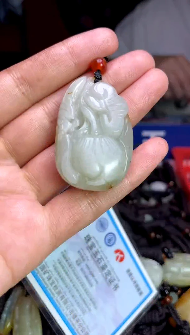 未镶嵌和田玉挂件1