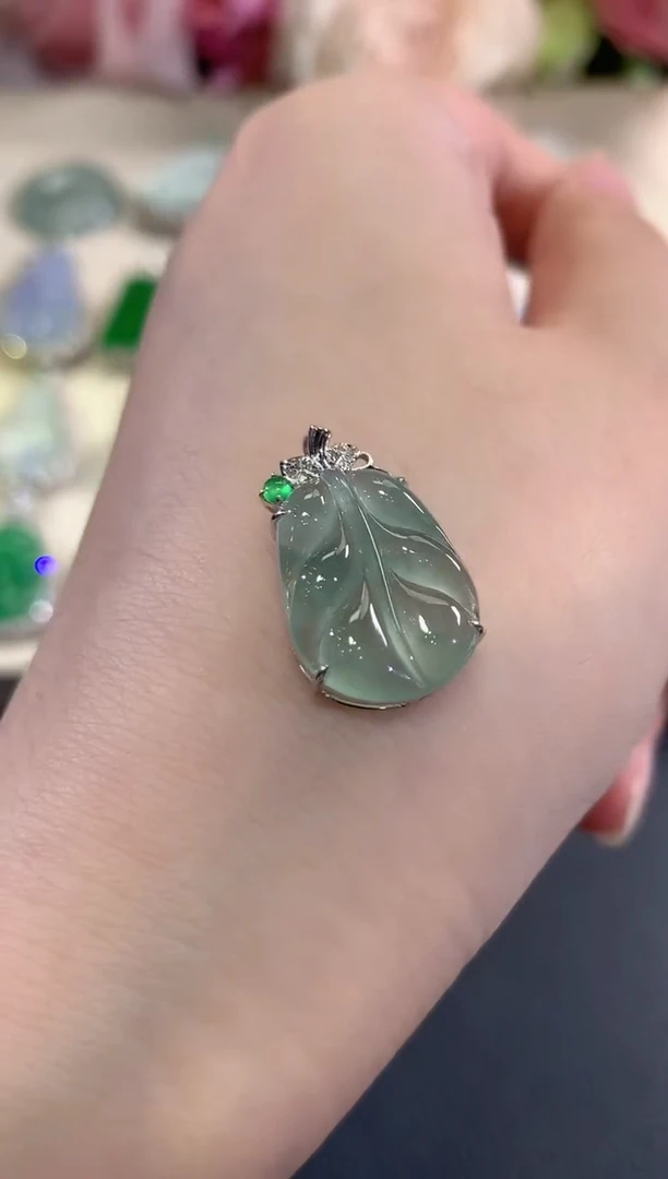 吊坠(不含链)18K金镶嵌翡翠d10