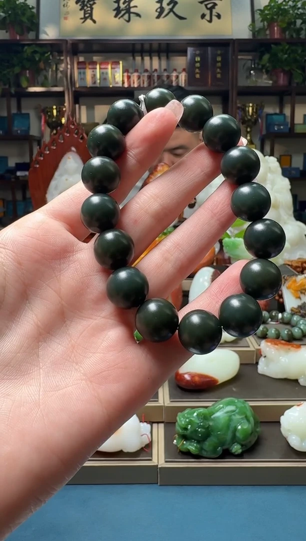 手串未镶嵌和田玉szq