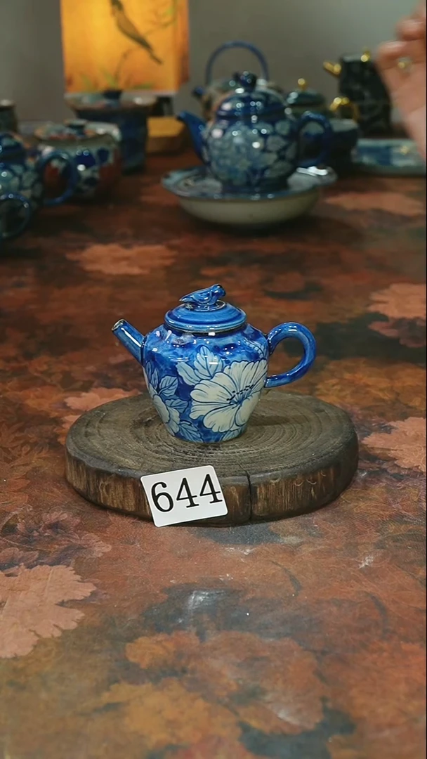 茶碗...........