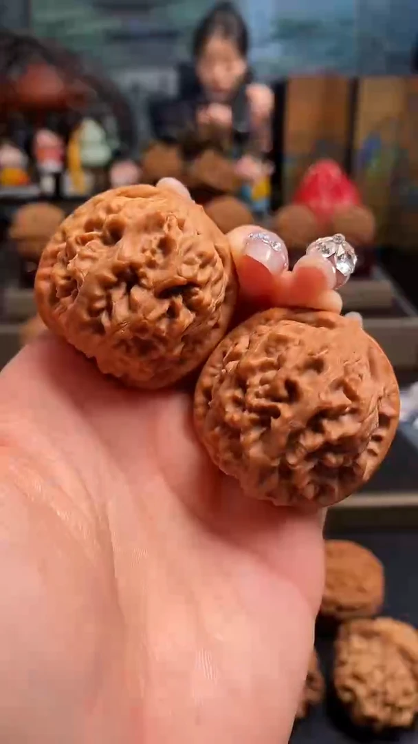 【闪购商品】文玩核桃吊坠K162龙墩38