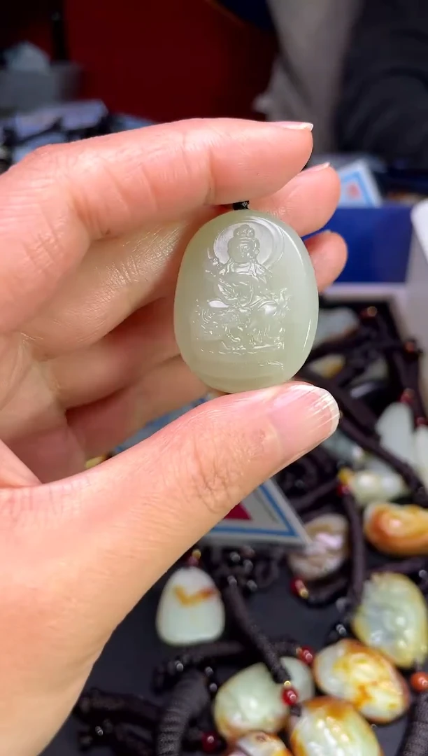 【闪购商品】和田玉颈饰未镶嵌3