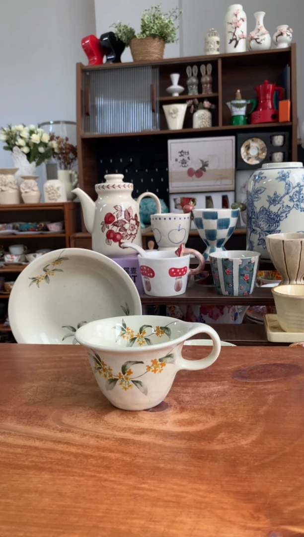 瓷金桂花把手杯 送勺