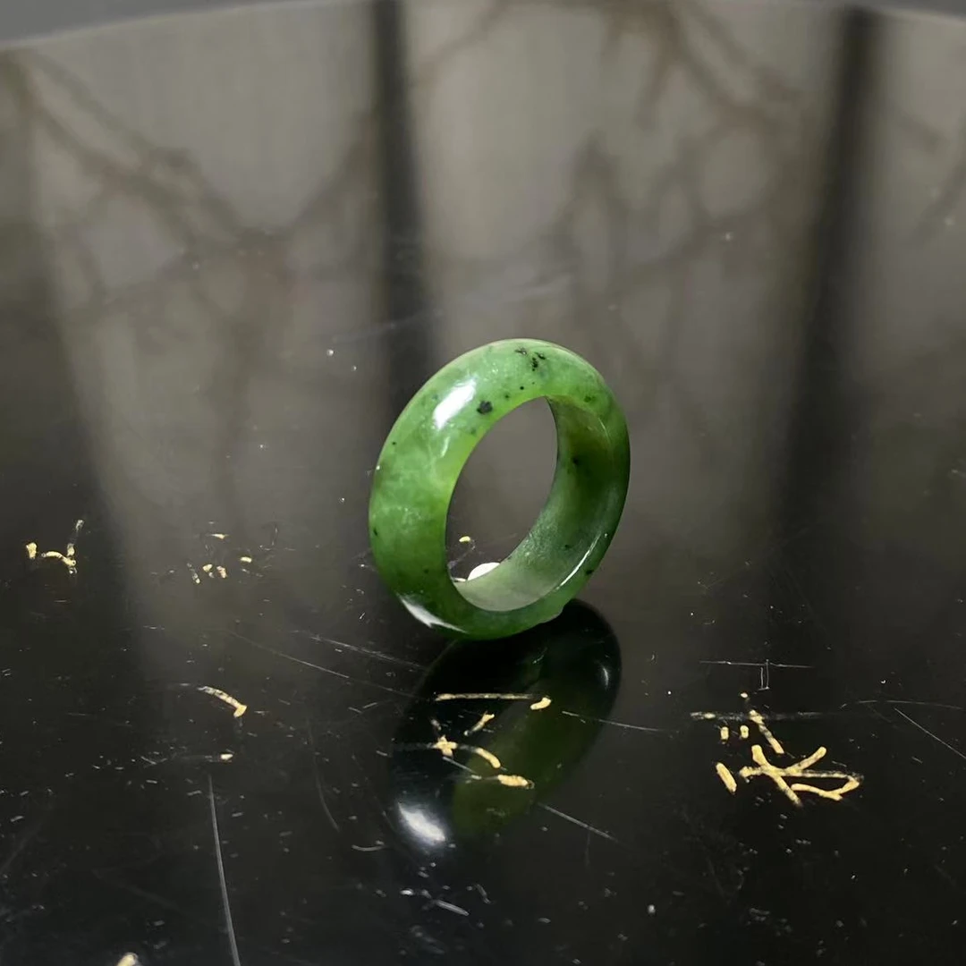 【迈越珠宝】天然和田玉碧玉指环男女款佩戴