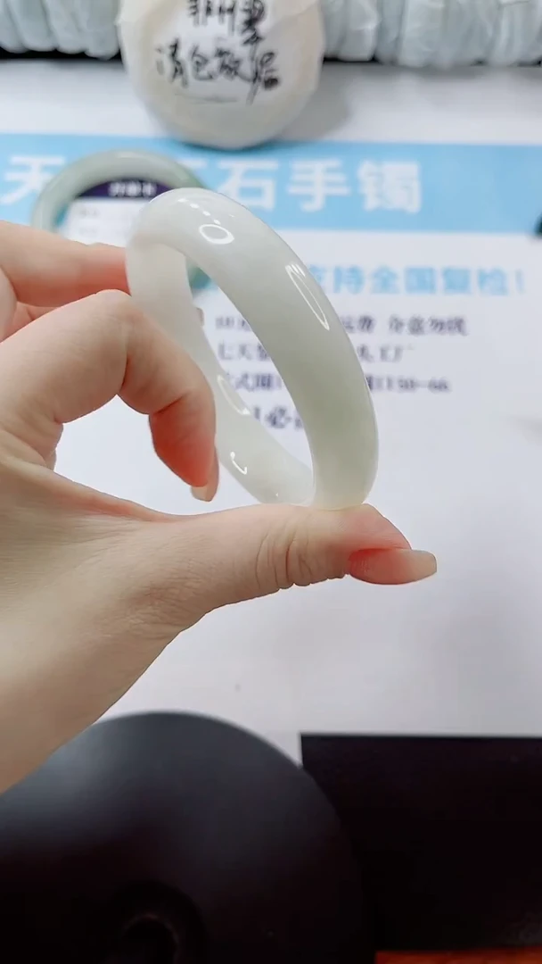 未镶嵌手镯和田玉多样性发货L27