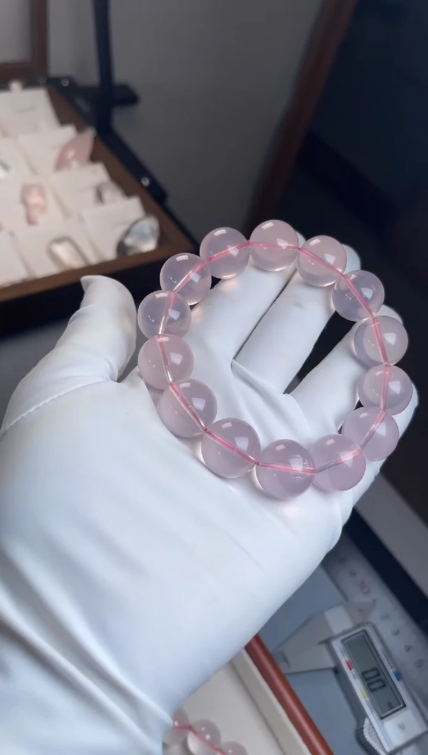 水晶手串未镶嵌漫**人，粉水晶大透明单圈手串-16.7,mm