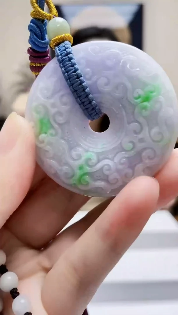 未镶嵌定制翡翠吊坠58