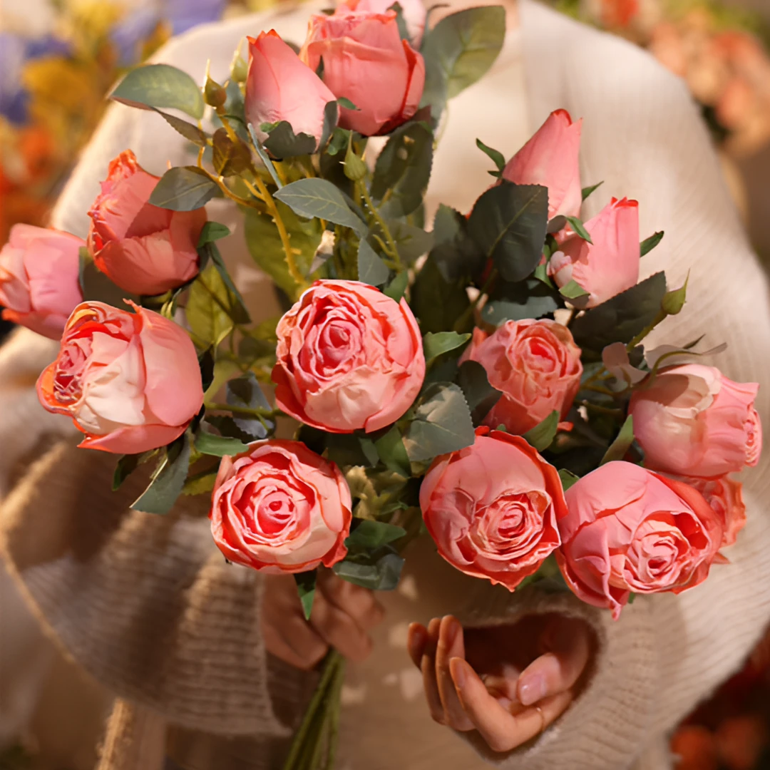 粉色焦边玫瑰花 酒盅玫瑰花 仿真花 餐桌花