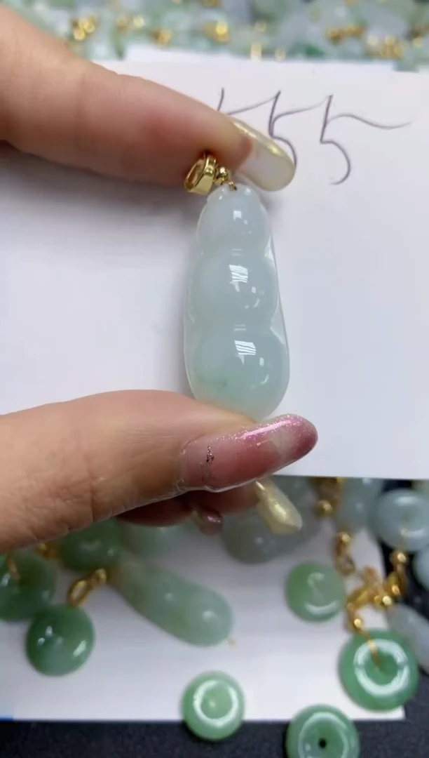 【闪购商品】翡翠颈饰合金天然翡翠A货