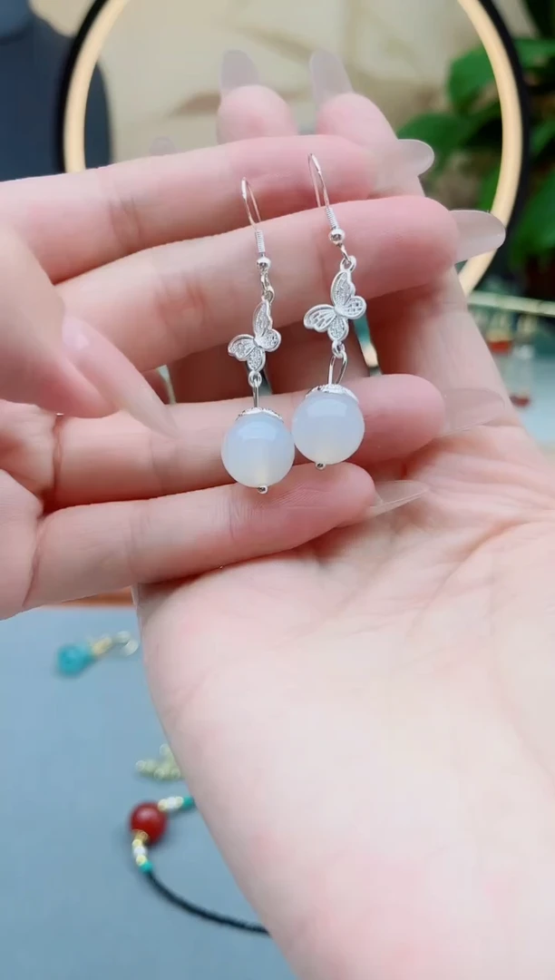 玛瑙/玉髓耳饰银S925镶嵌00蝴蝶白色