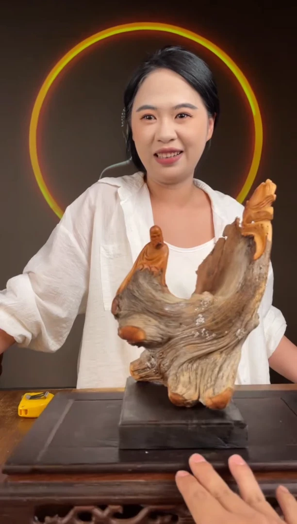 柏木（崖柏）手工摆件,先抢先得! 编号:185
