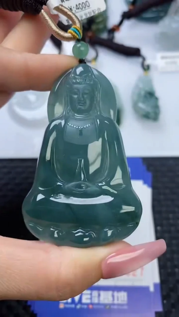 【闪购商品】翡翠颈饰未镶嵌111111111111111