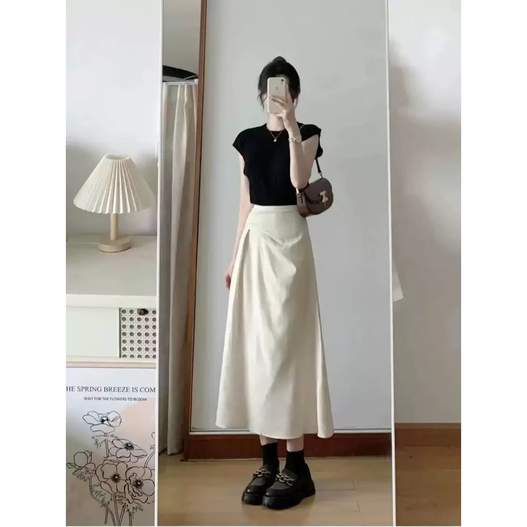 韩系风甜美肌理感褶皱大裙摆半身裙女2025夏季新款显瘦百搭T恤