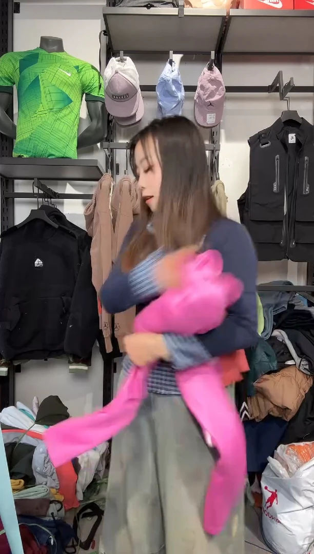 1486编码 瑕疵款直播间过款为准 尺码3