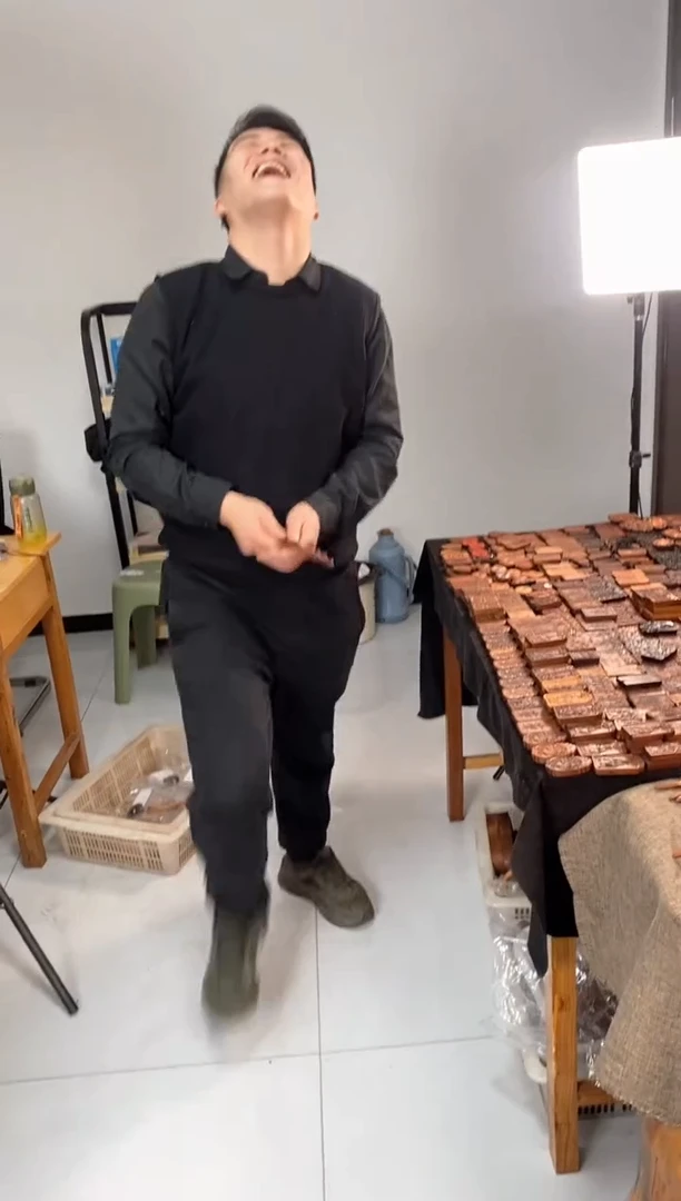 【闪购商品】木枣木19公分天师剑+八图剑发簪随机