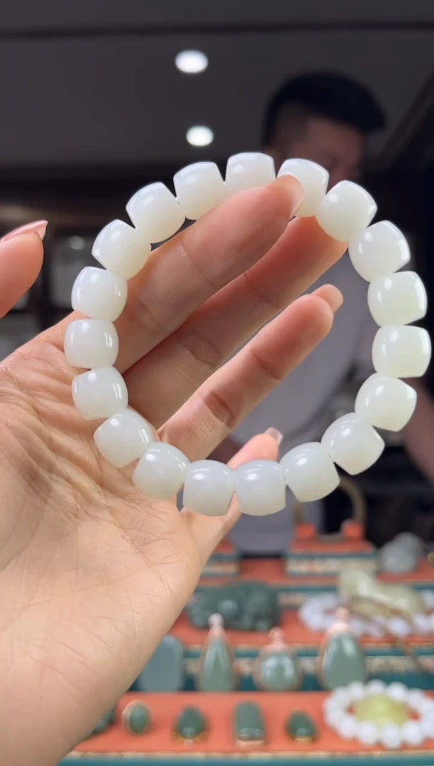 和田玉未镶嵌颈饰佩佩12mm左右