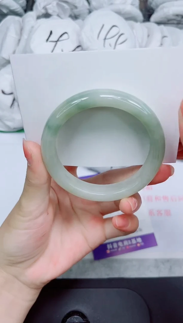 石英质玉手镯未镶嵌29-56