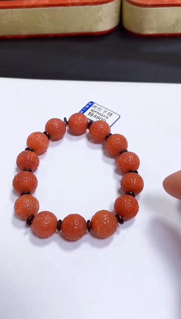 颈饰未镶嵌南红玛瑙手链保山12.8