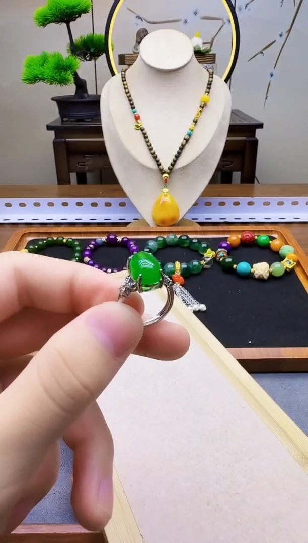 银S925镶嵌戒指翡翠J03