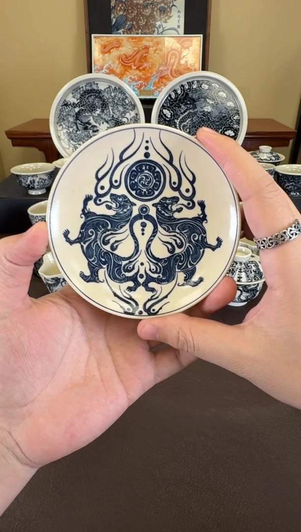二号釉虎符纹杯垫