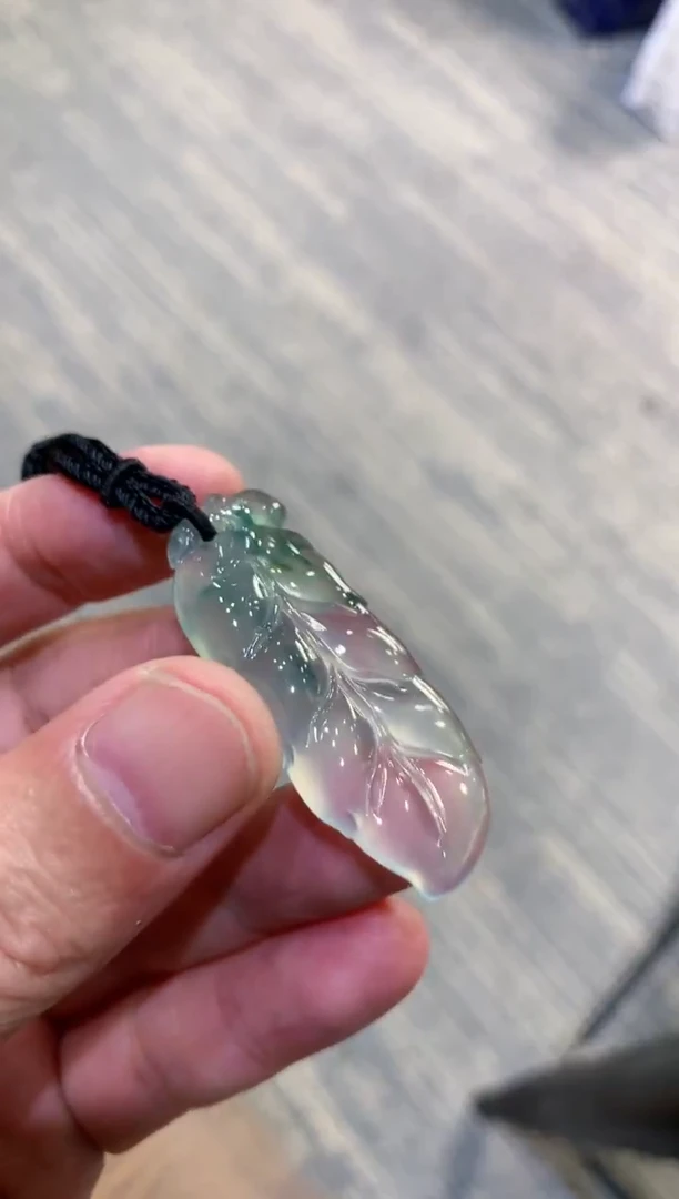 颈饰未镶嵌翡翠天然A货翡翠