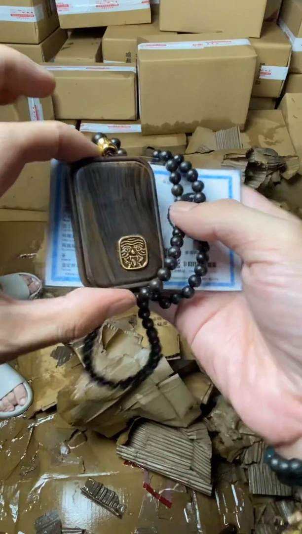 其他沉香吊坠QL76