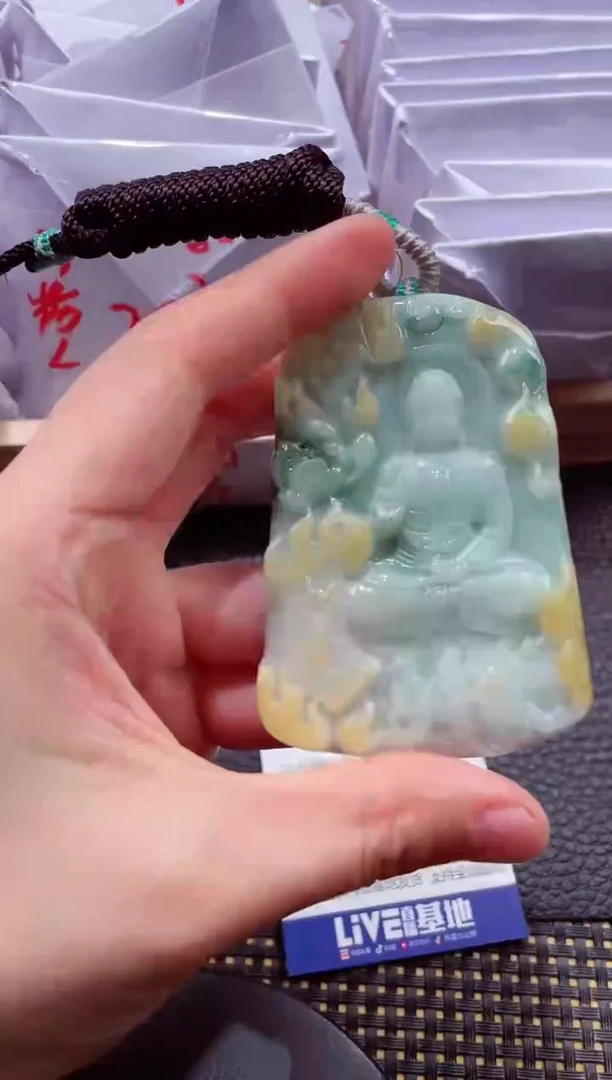 未镶嵌挂件翡翠000888 阿弥