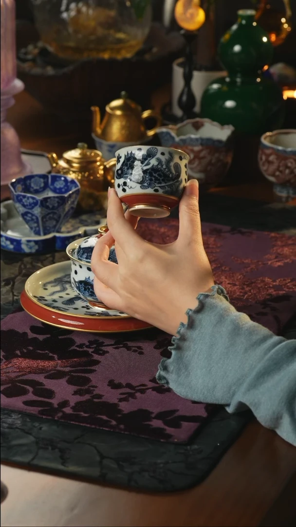 瓷片一如山坊