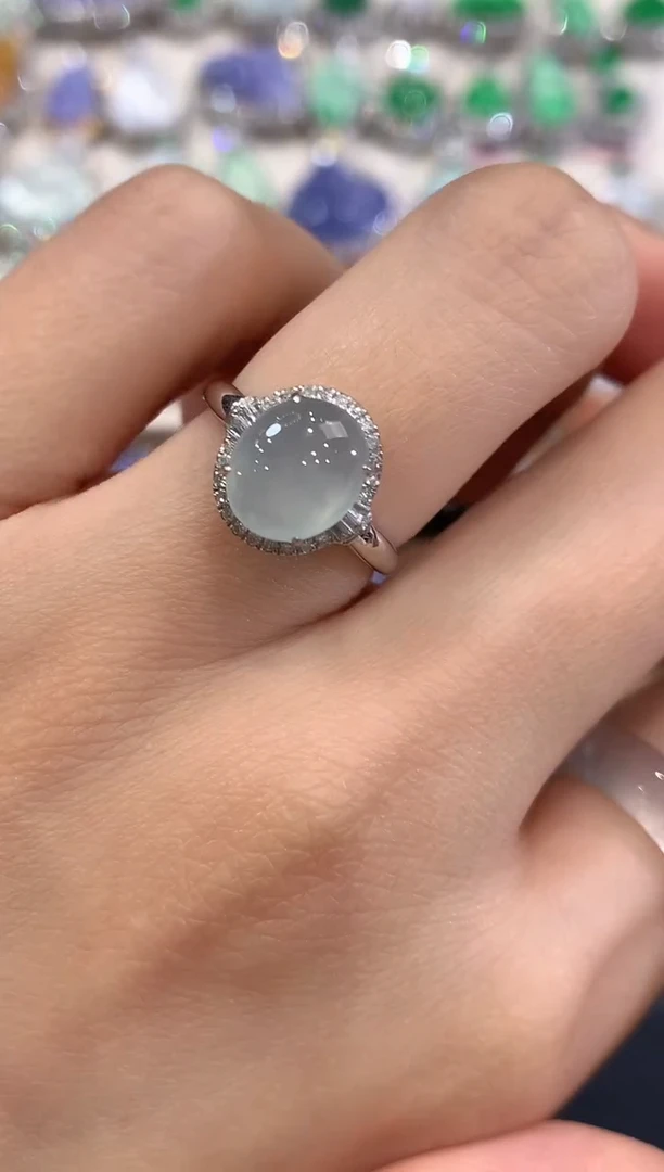 18K金镶嵌戒指翡翠a17