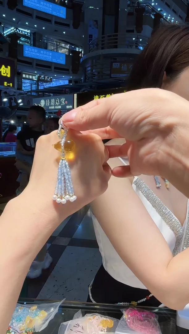 琥珀吊坠(不含链)未镶嵌【 多样性发一 】
