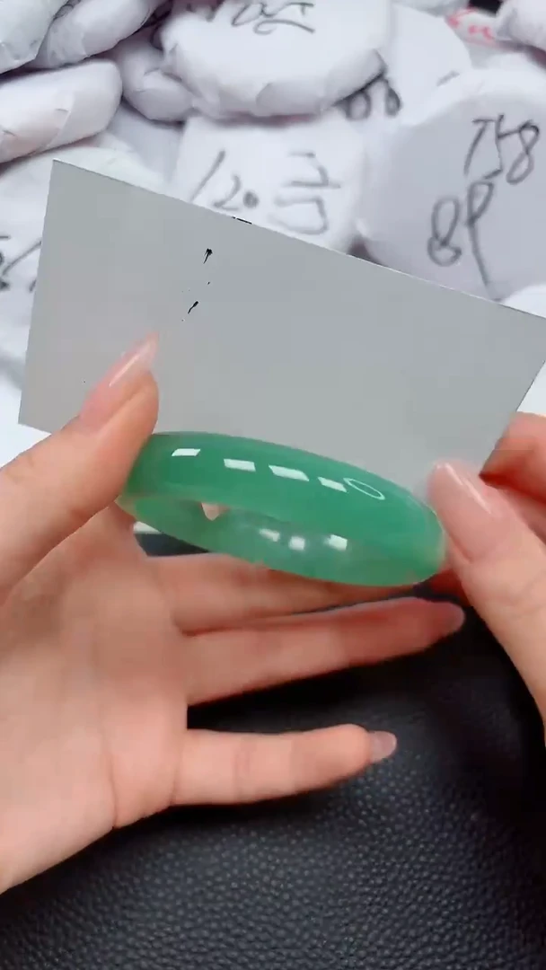 【闪购商品】石英质玉手镯未镶嵌334