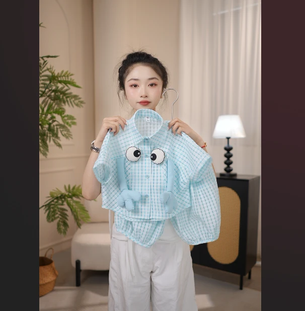 2025夏新款儿童休闲韩版宽松可爱卡通大眼萌仔立体玩偶短袖24928