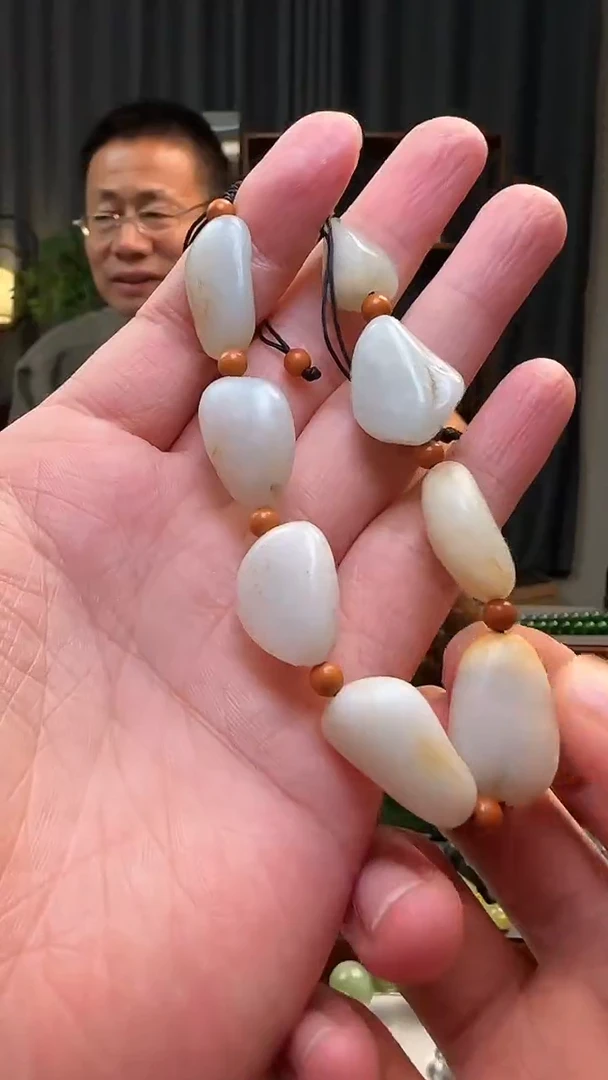 吊坠(不含链)未镶嵌和田玉手串