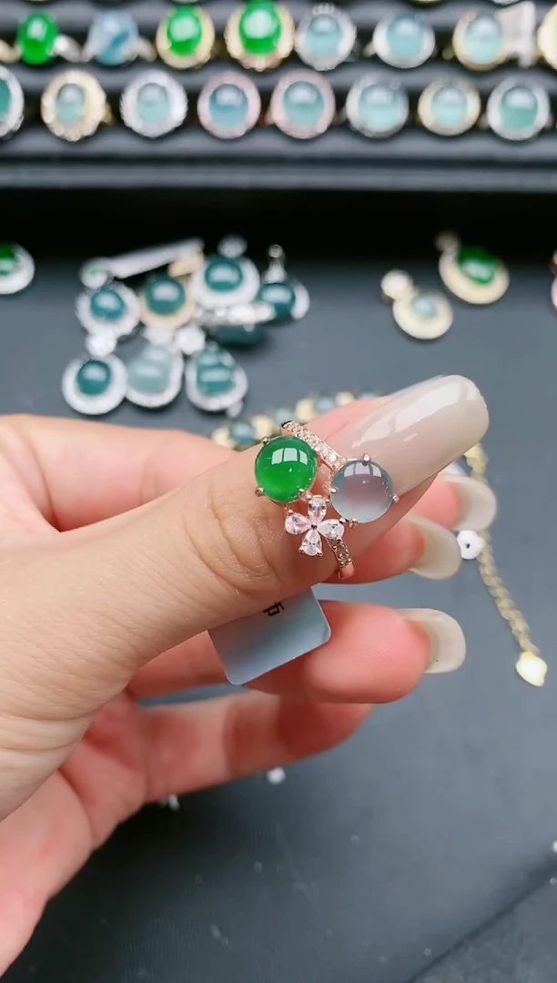 翡翠戒指银S925镶嵌111111