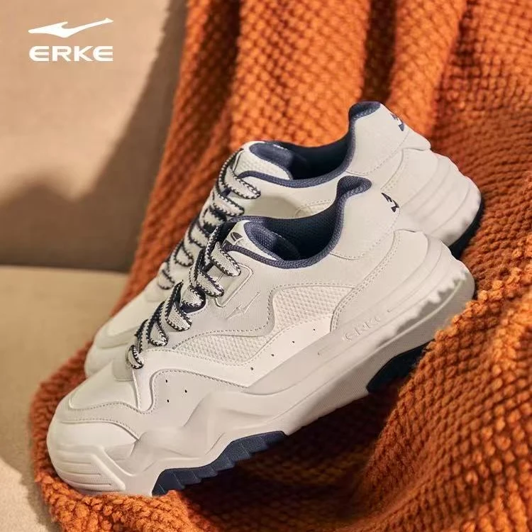 悠然丨鸿星尔克百搭休闲板鞋25年情侣运动鞋双旦礼运动鞋鞋面包鞋