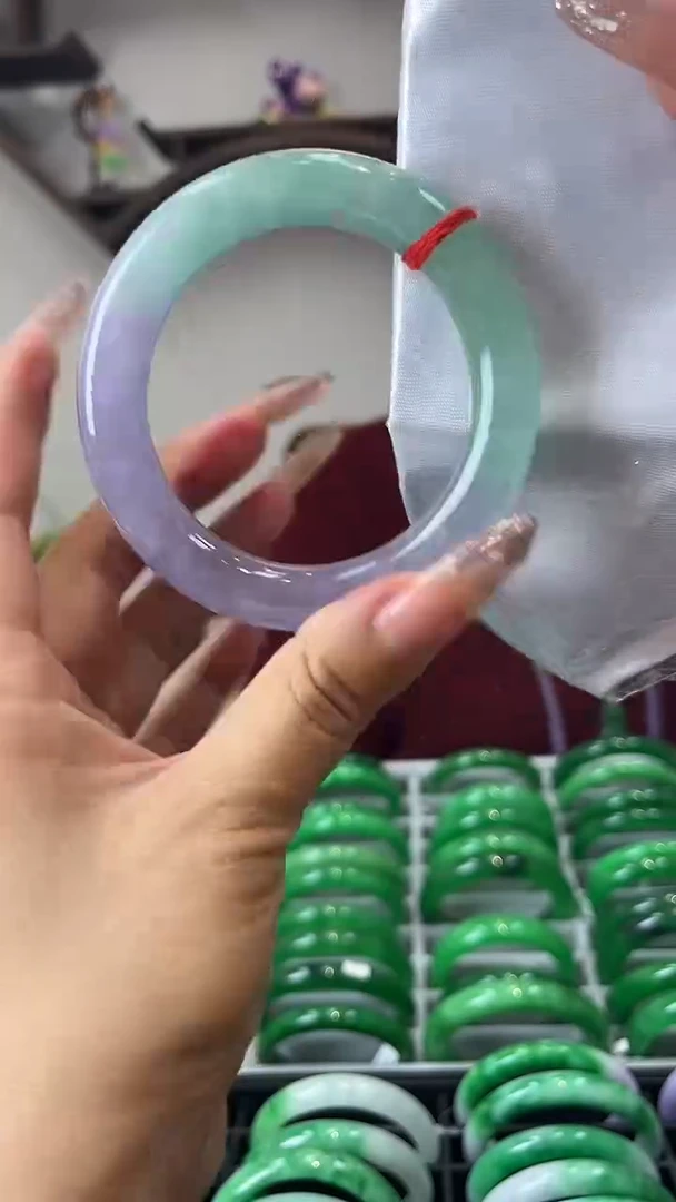 【闪购商品】砖雕h64 圈口58.2 独货手镯