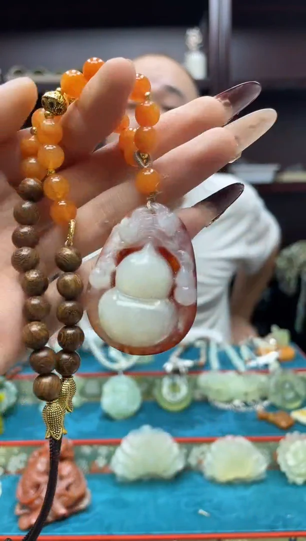 未镶嵌岫玉吊坠·