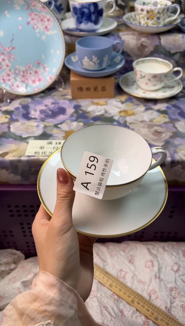 瓷片R****.瓷片瓷片          A 159