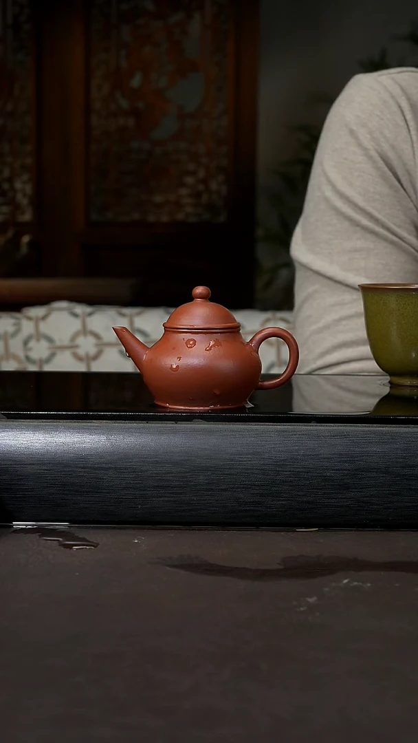 【闪购商品】芭乐水平 朱泥 60cc 016