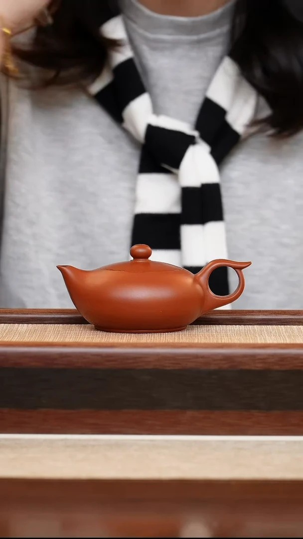 朱泥飞把凤雏150cc宜兴手工紫砂壶