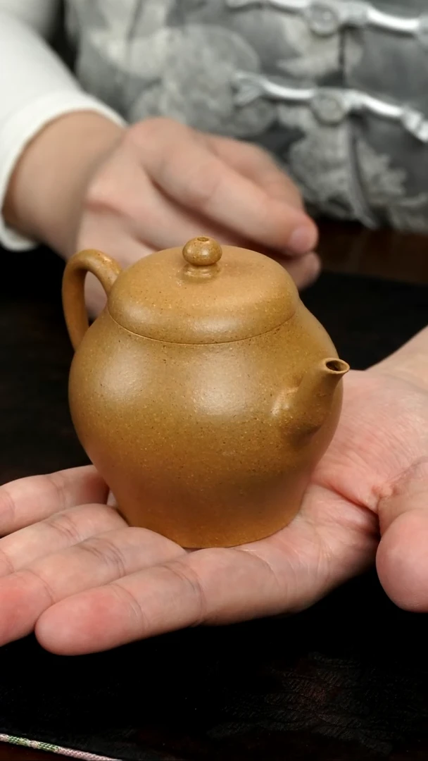 茶壶紫砂黄金段光素壶