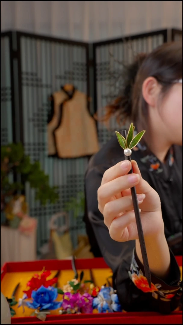 刺绣半*非遗苏绣手工饰品